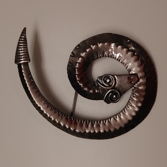 None Jewelry - Vintage Serpent Brooch